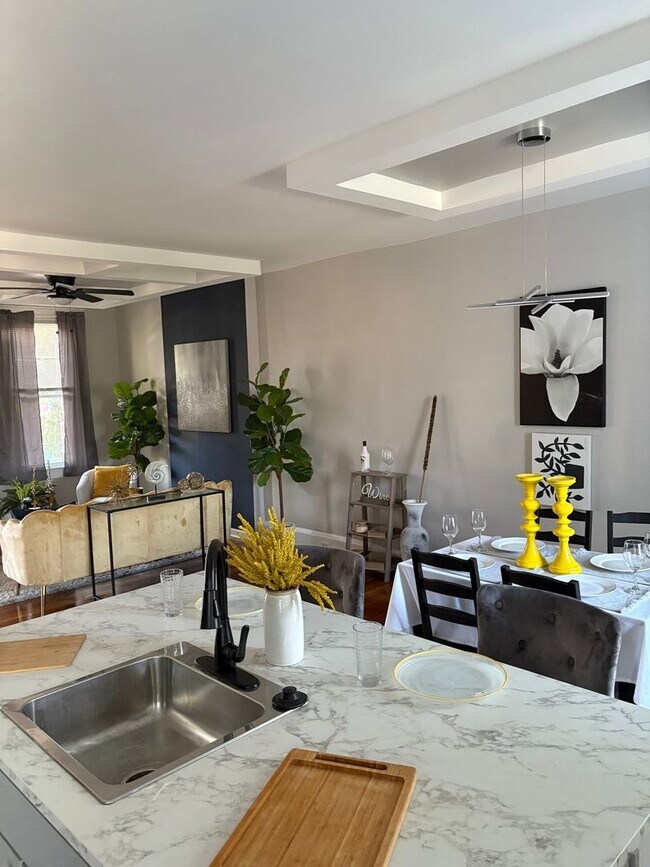 Foto del edificio - 1710 Th St