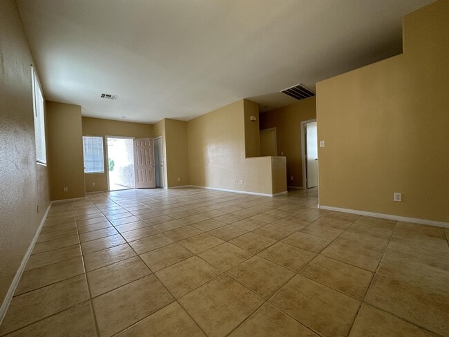 Building Photo - 8701 Emsdale Ct