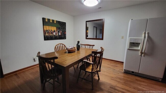 Foto del edificio - 1790 Rozier Church Rd