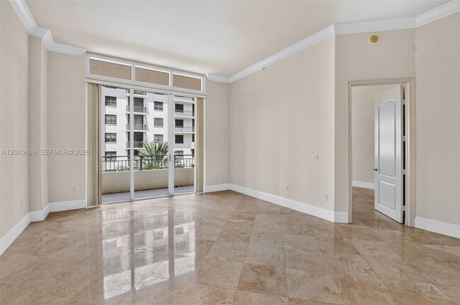 Foto del edificio - 99 SE Mizner Blvd