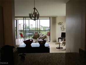 Building Photo - 4160 Steamboat Bend E