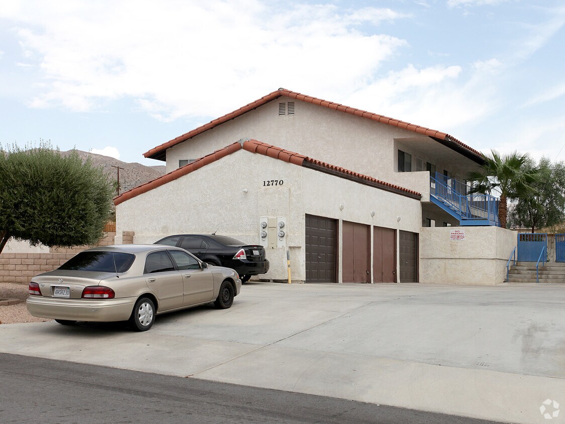 Building Photo - 12800 Maui Way