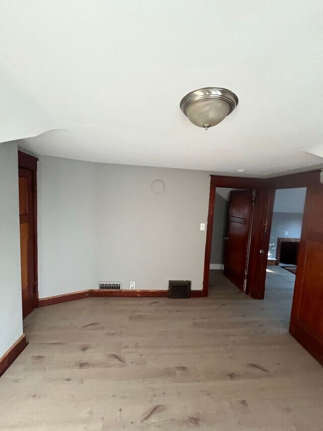 Foto del edificio - 3347 N 28th St