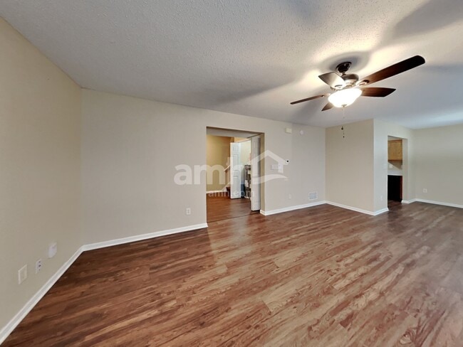 Foto del edificio - 2725 Mingo Ct