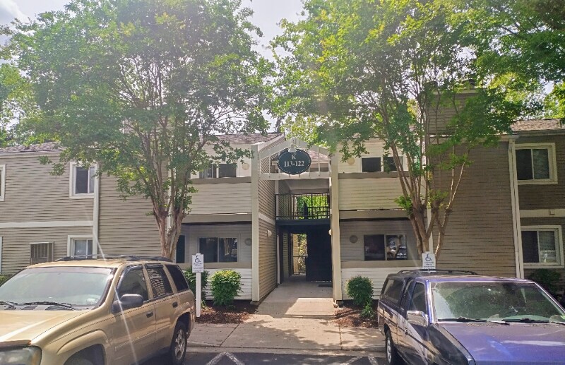 Primary Photo - 600 Reusens Rd