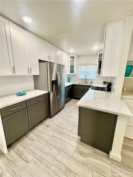 Foto principal - 34092 Silver Lantern St