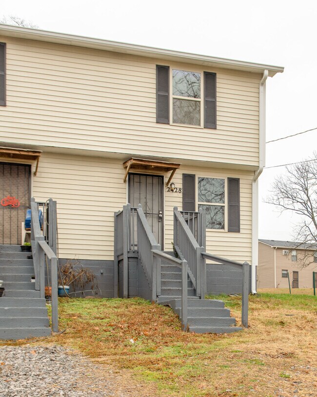 Foto del edificio - 2428 Woodale Ln