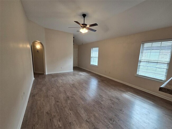 Building Photo - 456 Buena Vista Wy