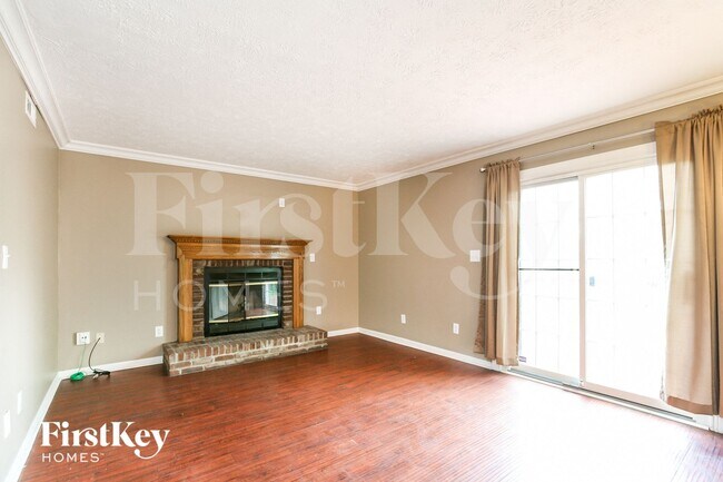 Foto del edificio - 5970 Polonius Dr