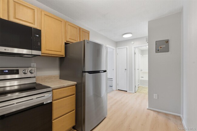 Foto del edificio - 614 Fox Run Ln
