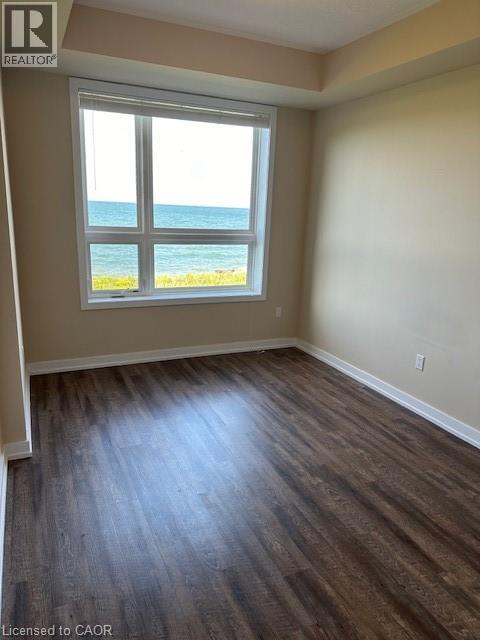 Photo du bâtiment - 35 Southshore Cres