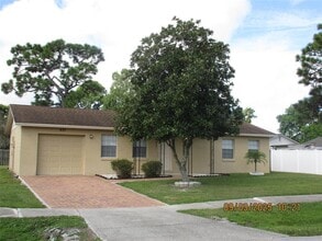Building Photo - 833 Florida Pkwy