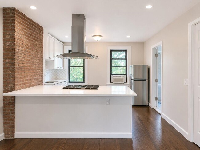 Foto del edificio - 221 Brunswick St
