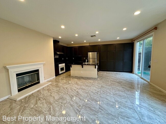 Building Photo - 4 br, 3 bath House - 34529 Windflower Lane