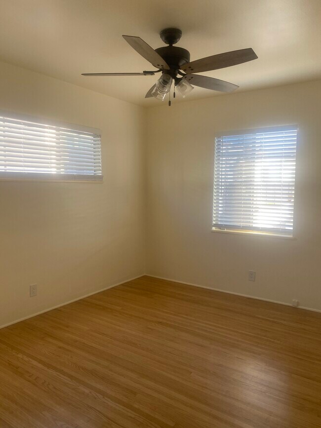 Dormitorio - 1225 25th St