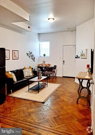 Building Photo - 4064 Parkside Ave