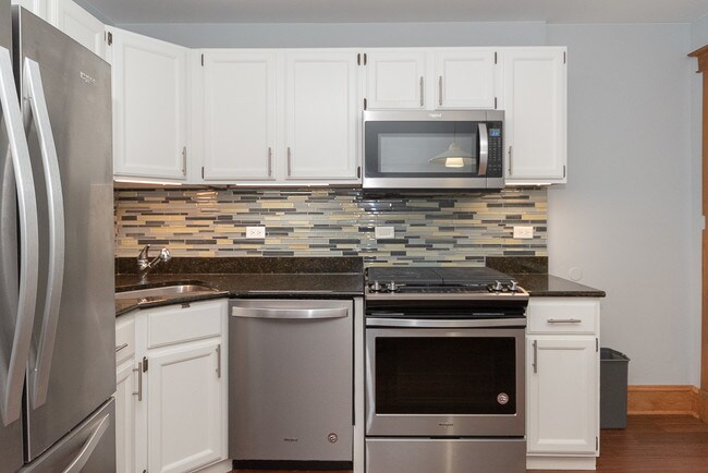 Foto del edificio - 3710 N Clark St