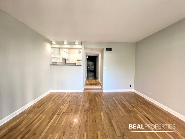 Foto del edificio - 1220 N LaSalle