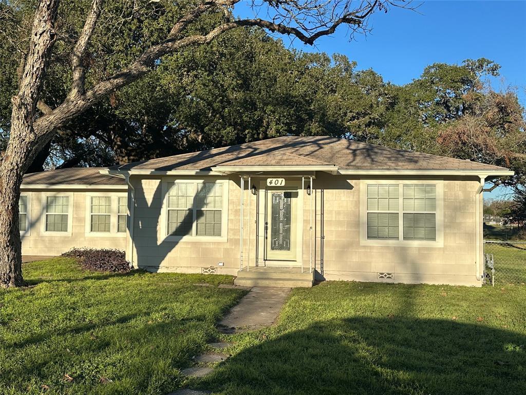 Foto principal - 401 S Lester St