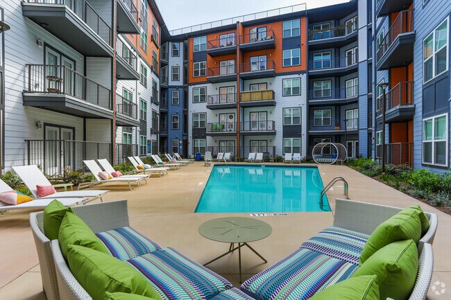2050 Morningside Apartments Atlanta Ga Apartments Com