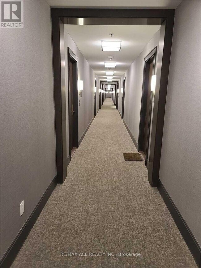 Building Photo - 268 Buchanan Dr