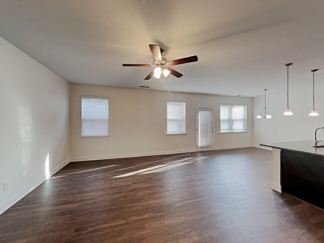 Building Photo - 128 Cobblestone Drive