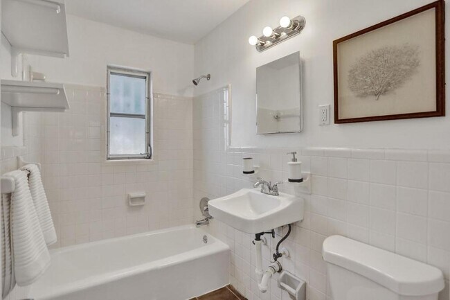 Foto del edificio - 914 3rd St