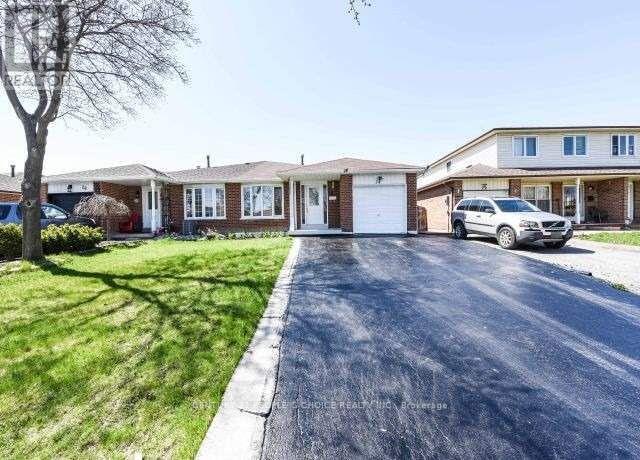 Primary Photo - 24 Manitou Crescent