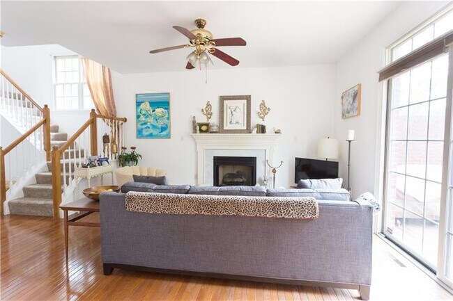 Foto del edificio - 680 Highpointe Dr