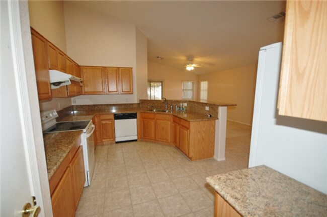 Foto del edificio - 5258 W Kaler Cir