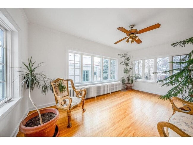 Building Photo - 1721 Humboldt Ave S