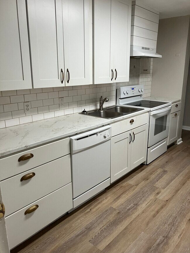 Foto del edificio - 1912 Able St