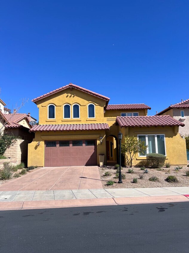 70 Strada Principale, Henderson, NV 89011 House Rental in Henderson