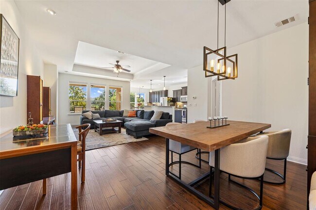 Foto del edificio - 210 Coffee Mill Creek Rd