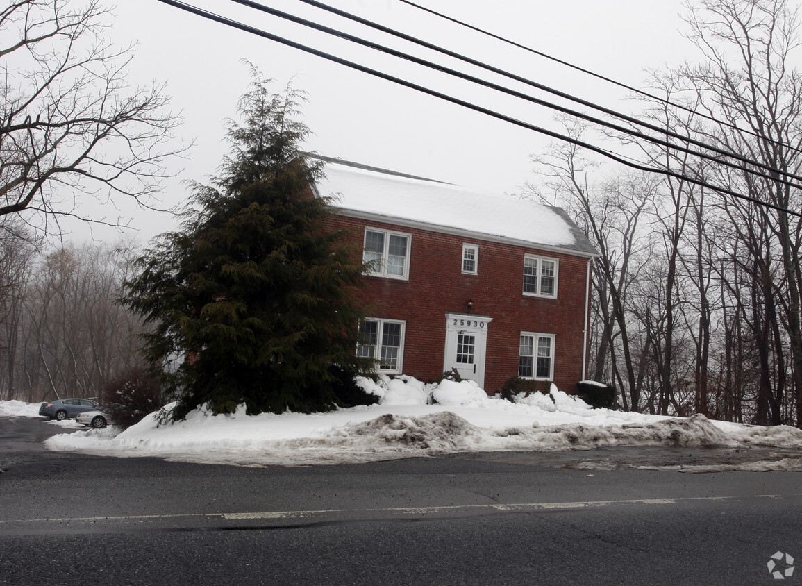 Building Photo - 25930 Ridge Rd