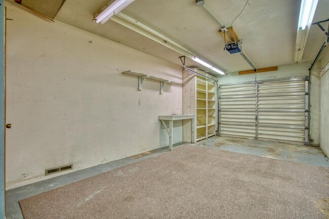 Foto del edificio - 1520 Stuart St