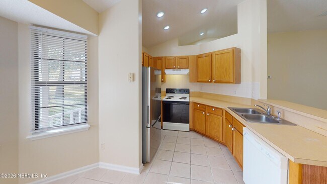 Foto del edificio - 96028 Sweetbriar Ln