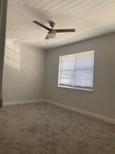 Main Bedroom - Oaks at Florence