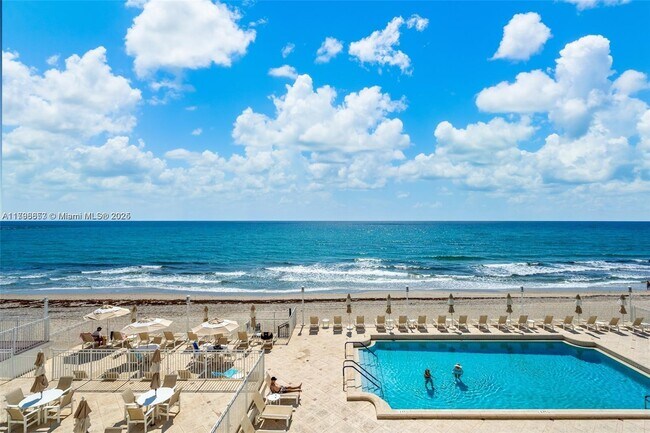 Foto del edificio - 1200 S Ocean Blvd