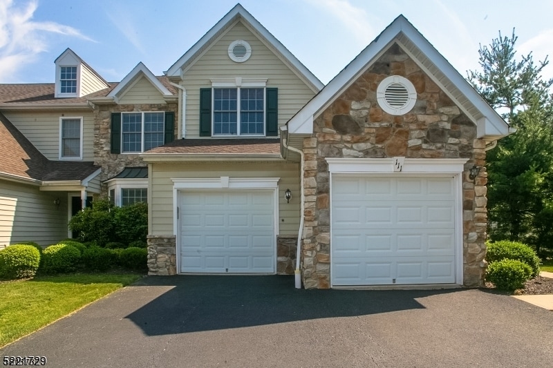 111 Watchung Dr, Bernards, NJ 07920 Townhouse for Rent in Bernards, NJ