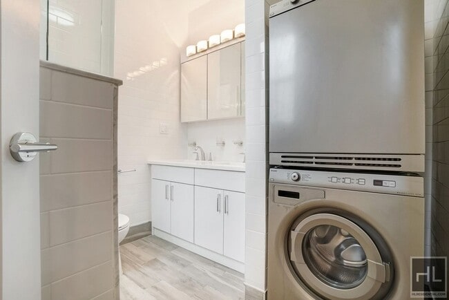 Foto del edificio - WEST 72 STREET