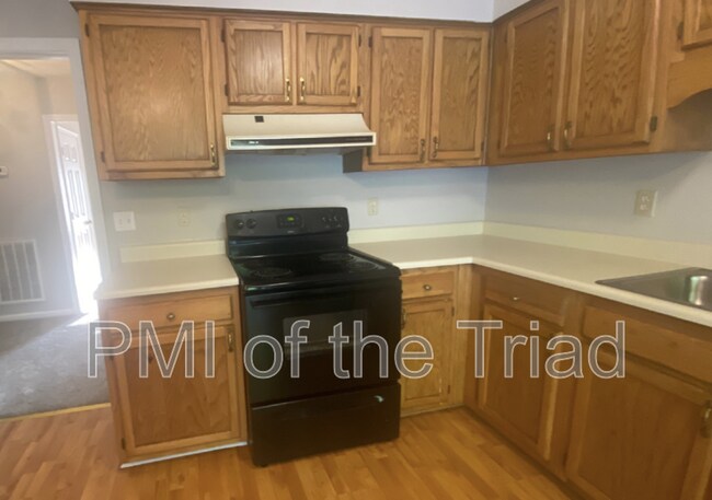 Building Photo - 1416 Bailey Cir