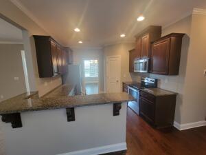 Building Photo - 1733 Ethan Way