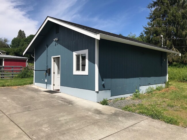 Foto del edificio - 1 Bed 1 Bath ADU Tiny Home Lake Stevens