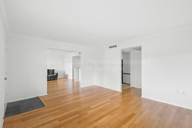Foto del edificio - 123 Blue Pointe Way