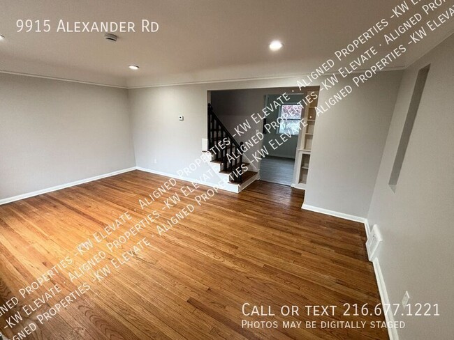 Foto del edificio - 9915 Alexander Rd