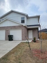 Building Photo - 2325 Zanoletti Ct