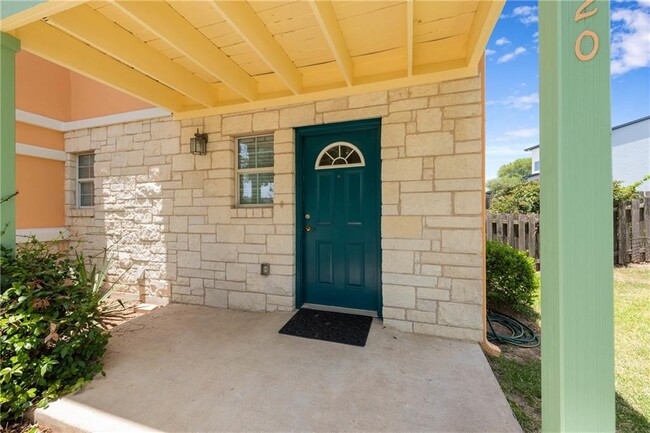Building Photo - 5720 Toscana Ave