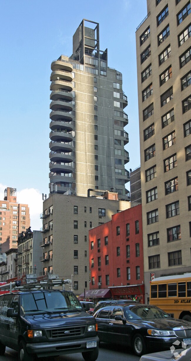 Building Photo - The Peregrine