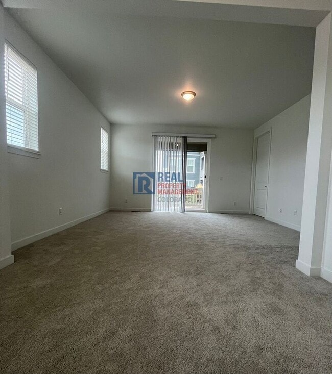 Foto del edificio - 1815 Myron Ct